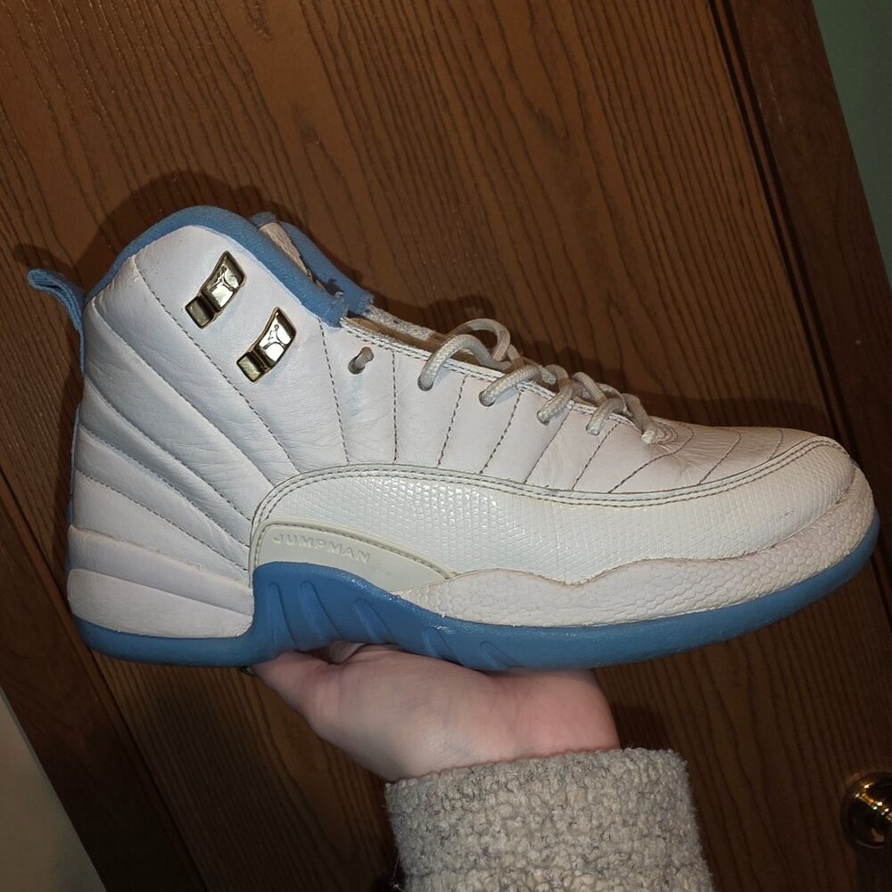 Jordon Air 12 retro "Melo"   Size 7Y